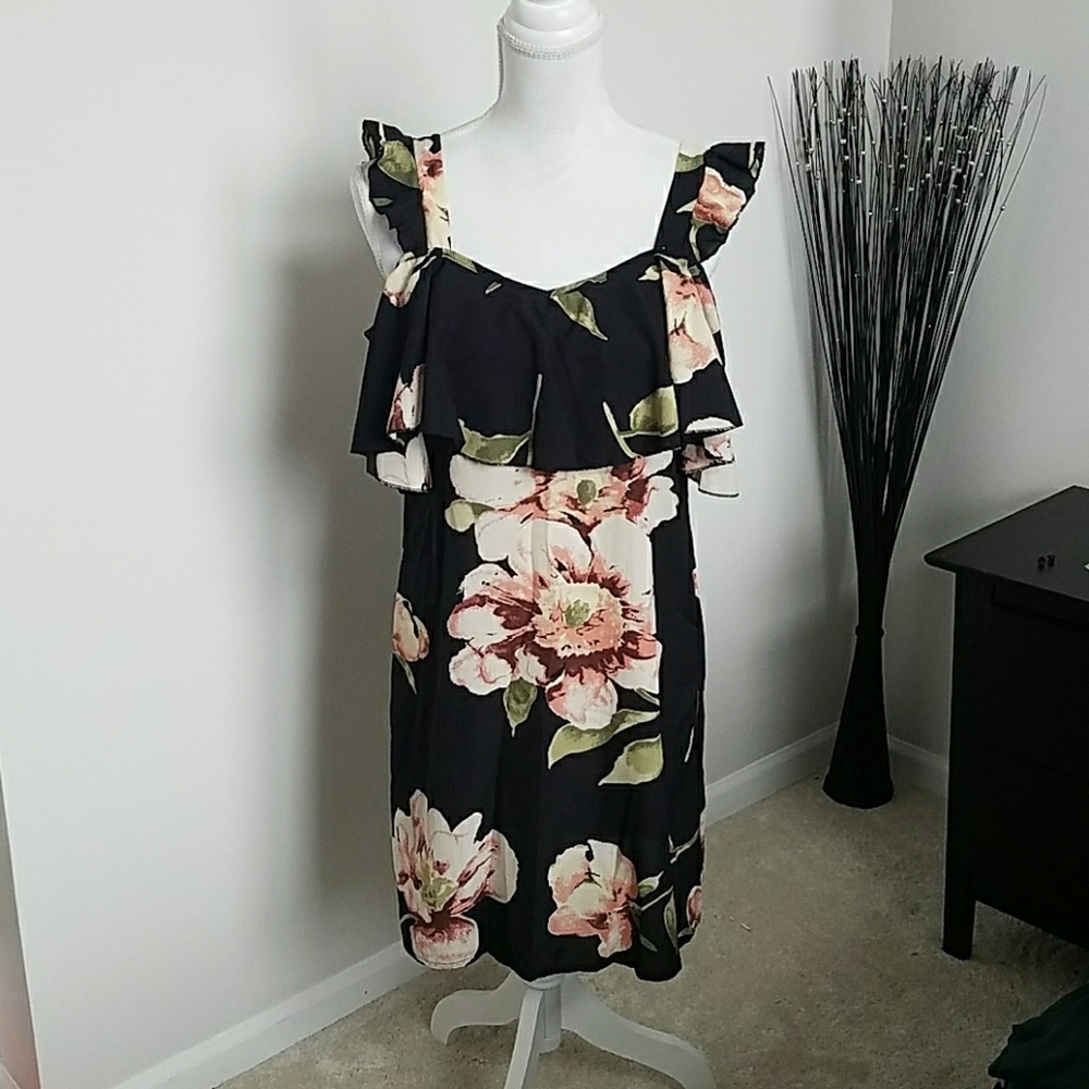Floral cold shoulder dress